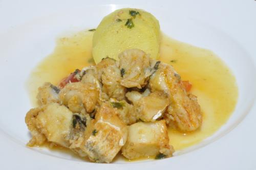 Jak uvařit ryba na česneku ? Snadné recept, připravený za 30 - 45 minut